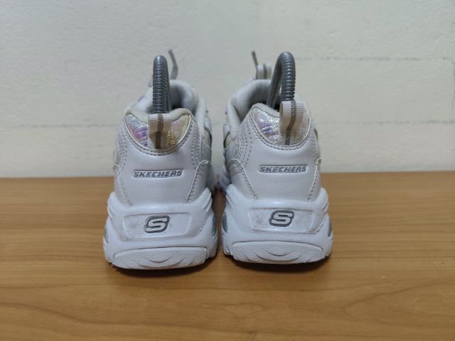 Skechers DLives 37.0 23.0 แท้ มือสอง รูปที่ 6