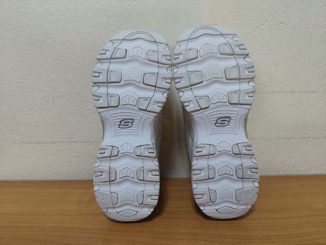 Skechers DLives 37.0 23.0 แท้ มือสอง รูปที่ 8