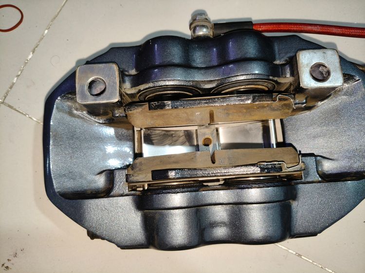 ชุดเบรค Runstop คาลิปเปอร์ R3 (4พอท) จาน 2 ชิ้น 355 mm. รูปที่ 8