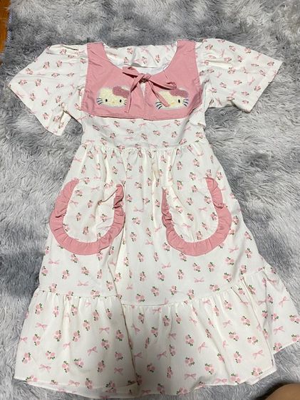 เดรสคอปกkitty💓 มีเชือกผูกหลัง s m l (เทียบมือ1)