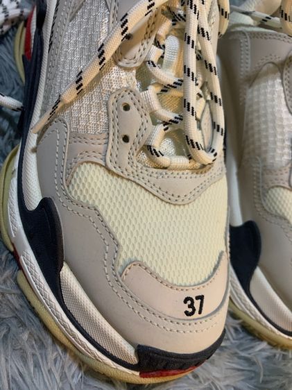  balenciaga รูปที่ 5