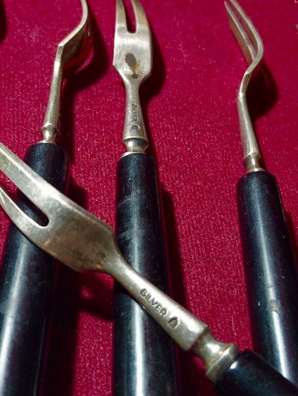 ฝรั่งเศส..ช้อนส้อมขนมผลไม้เนื้อเงินแท้เปอร์เซ็นต์เต็มเก่าโบราณจากฝรั่งเศส รูปที่ 7