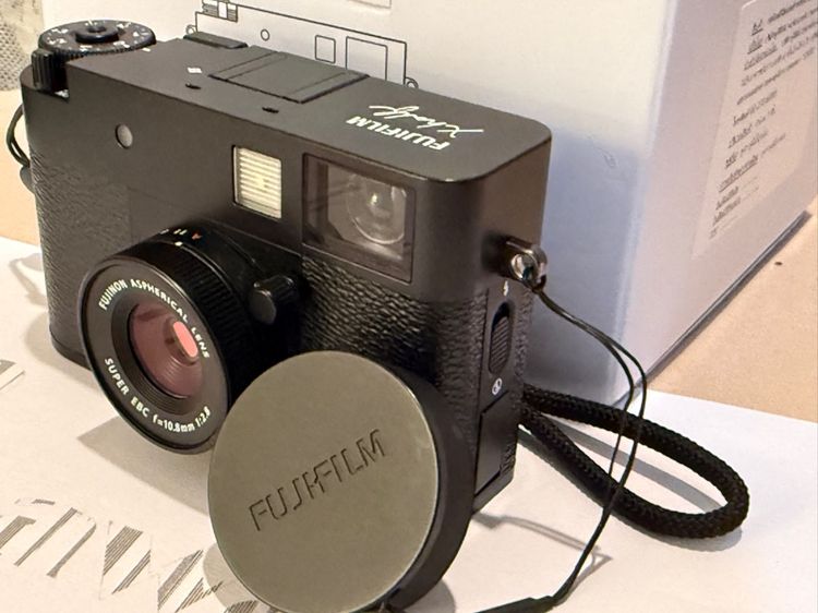Fujifilm x half รูปที่ 2