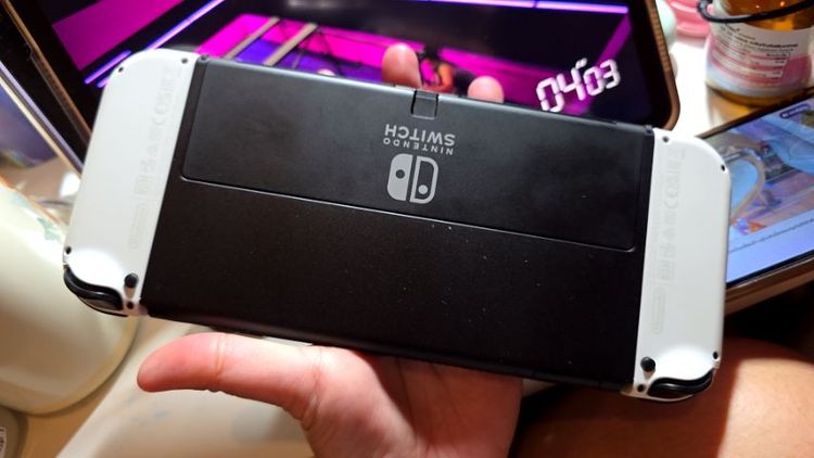 Nintendo switch oled สีขาว สภาพใหม่มาก รูปที่ 6