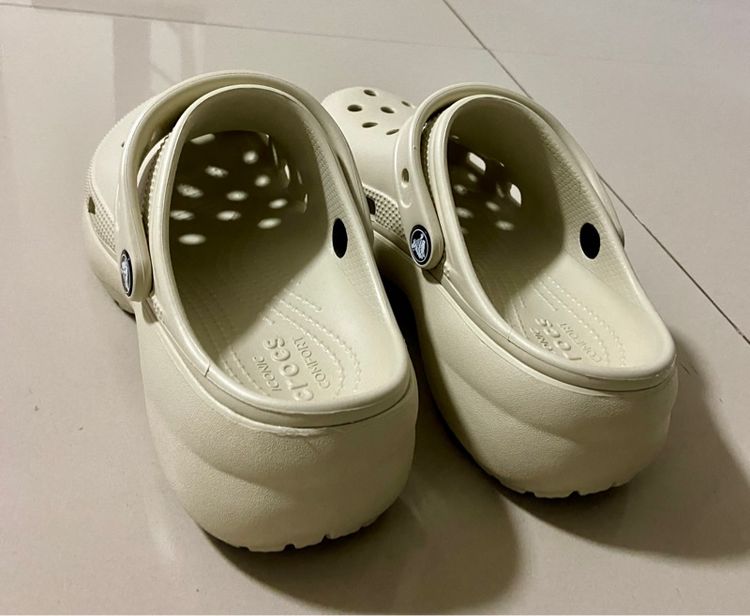 รองเท้า crocs platform (แท้) รูปที่ 3