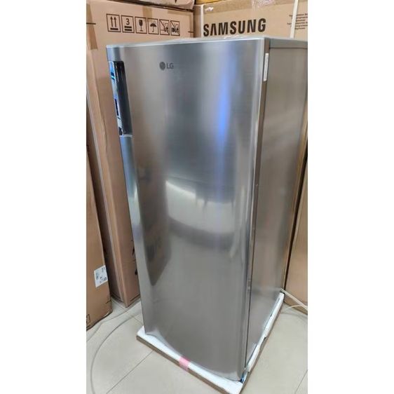 ตู้แช่แข็งแนวตั้ง