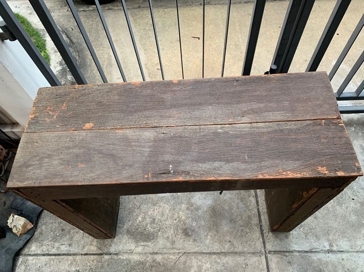 ขายโต๊ะไม้เก่า วินเทจ งาน Handmade สภาพดี เหมาะไปตกแต่งร้าน ตกแต่งบ้าน ดูวิจเทจ มากๆ  รูปที่ 5