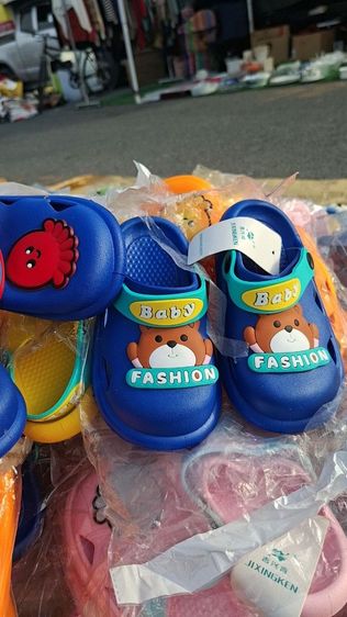 หลากสี อื่นๆ อื่นๆ รองเท้าแตะ UK 2.5 | EU 35 | US 4.5 รองเท้าด็กใหม่