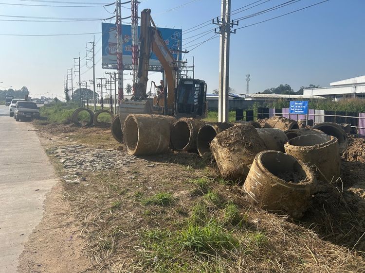 รับงานวางท่อถมดินราคาประหยัด