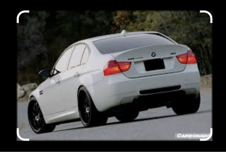 bmw e90 LCI ฝากระโปรงทรงซีเอสแอลเป็นคาร์บอนไฟเบอร์ ตกใจลงไปขายของไปด้วยผมเยอะแยะให้อังทำรถอยู่ลงขาย รูปที่ 4
