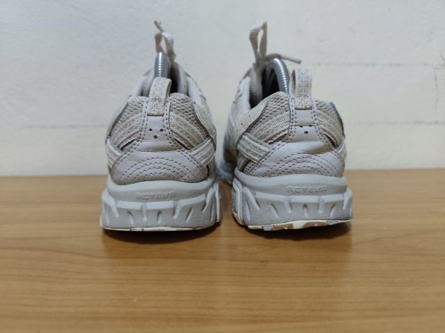 New Balance 410 v5 41.5 26.0 แท้ มือสอง รูปที่ 6