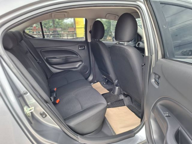 Mitsubishi Attrage 2022 1.2 GLX Sedan เบนซิน ไม่ติดแก๊ส เกียร์อัตโนมัติ เทา รูปที่ 3