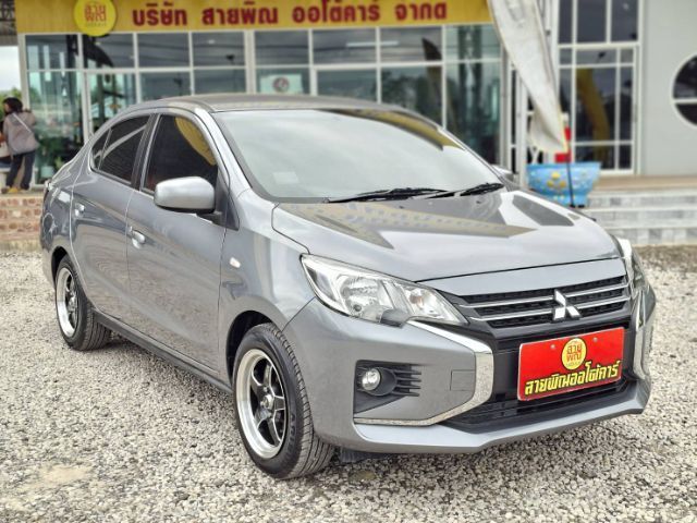 Mitsubishi Attrage 2022 1.2 GLX Sedan เบนซิน ไม่ติดแก๊ส เกียร์อัตโนมัติ เทา รูปที่ 2