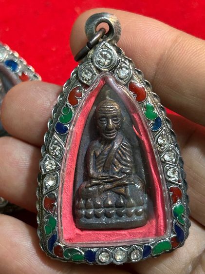 หลวงปู่ทวดพร้อมกรอบมีสององค์องค์ละ 400 บาทรวมส่งเก็บปลายทาง รูปที่ 3