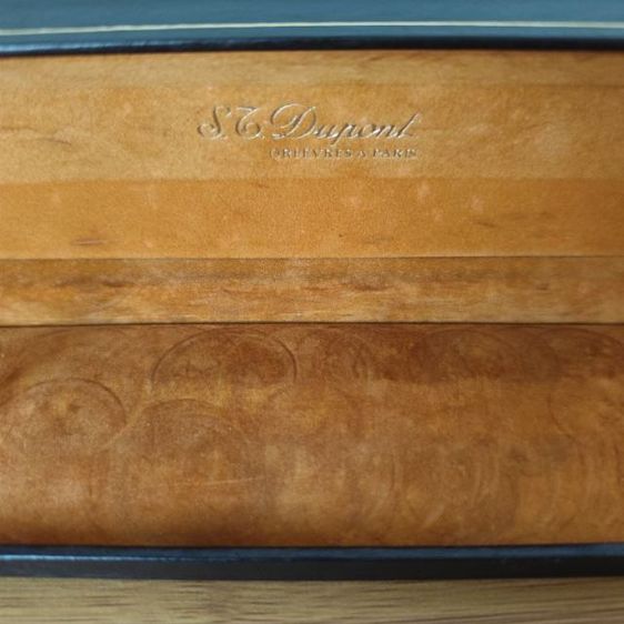 กล่องใส่ปากกา st dupont มือสองขายตามสภาพ รูปที่ 2