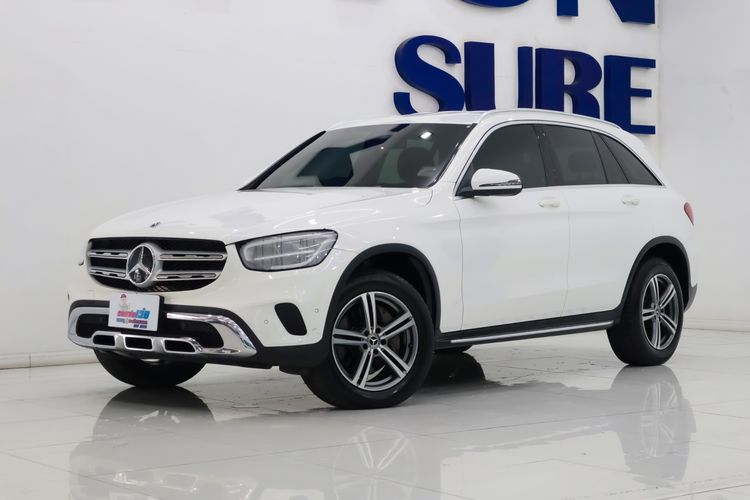 รถ Mercedes-Benz GLC-Class GLC220d สี ขาว