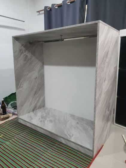 ตู้เสื้อผ้าไม้เคลือบเมลามีนขนาด กว้าง120 ,สูง121.7 ,ลึก 55 เซนติเมคร ตัวละ 2,000บาทมีหน้าบานให้ รูปที่ 9