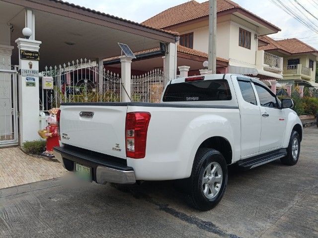 Isuzu D-MAX 2018 1.9 Hi-Lander Z Pickup ดีเซล ไม่ติดแก๊ส เกียร์ธรรมดา ขาว รูปที่ 3