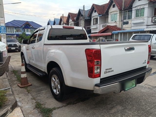 Isuzu D-MAX 2018 1.9 Hi-Lander Z Pickup ดีเซล ไม่ติดแก๊ส เกียร์ธรรมดา ขาว รูปที่ 4