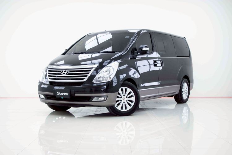 รถ Hyundai Grand Starex 2.5 VIP สี ดำ