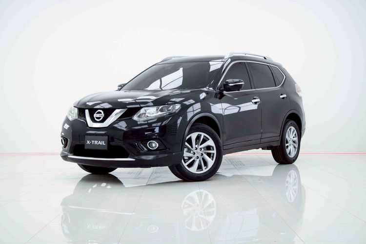 รถ Nissan X-Trail 2.0 V 4WD สี ดำ