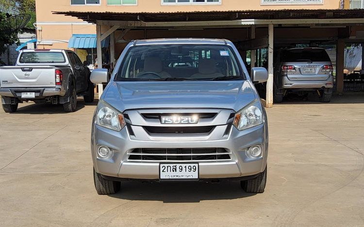 Isuzu D-MAX 2017 1.9 S Pickup ดีเซล ไม่ติดแก๊ส เกียร์ธรรมดา บรอนซ์เงิน รูปที่ 2