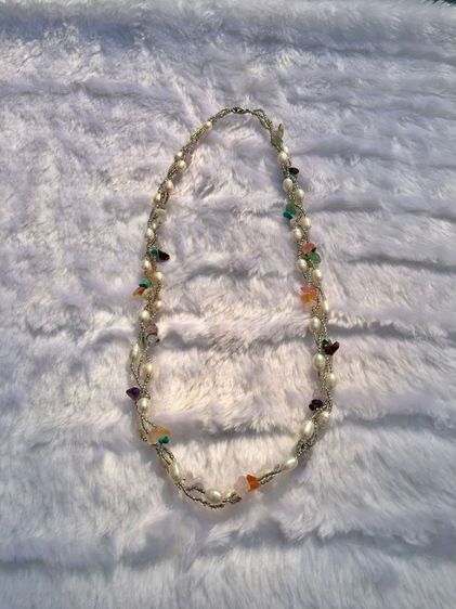 สร้อยมุกแท้พันเกลียวสุดชิค  ดูเก๋ แฟชั่นกำลังอิน รีบหามาใส่ก่อนตกเทรนด์ ยาว 56 cm มุก 9-10mm มิกซ์ใส่กับลุคสตรีทสไตล์ ดูเป็นสายฝอแบบแพงๆ รูปที่ 2