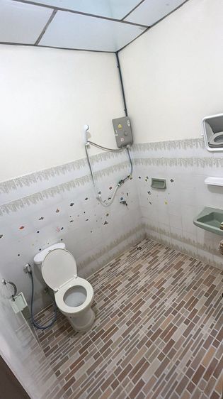 อื่นๆ ไม่มี ทาวเฮ้าส์ให้เช่า  ซอยรามคำแหง 72 แยก 1 ทำสัญญา 1 ปี TOWNHOUSE FOR RENT โทรศัพท์ 083-792-5426