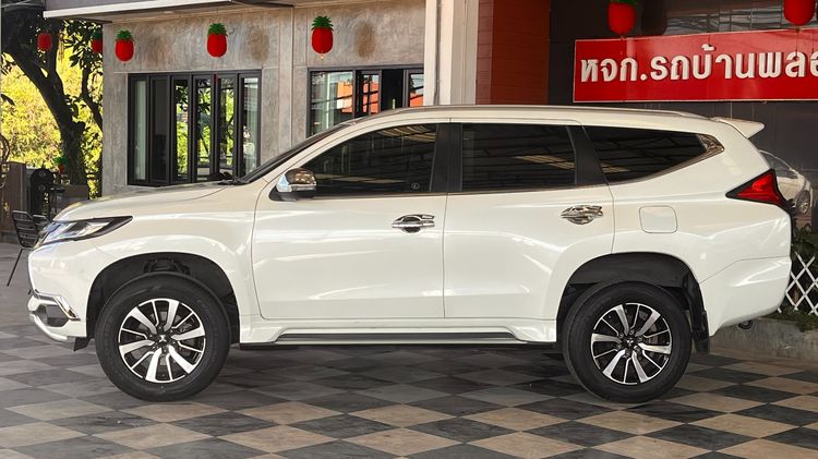 Mitsubishi Pajero Sport 2019 2.4 GT Premium Utility-car ดีเซล ไม่ติดแก๊ส เกียร์อัตโนมัติ ขาว รูปที่ 2