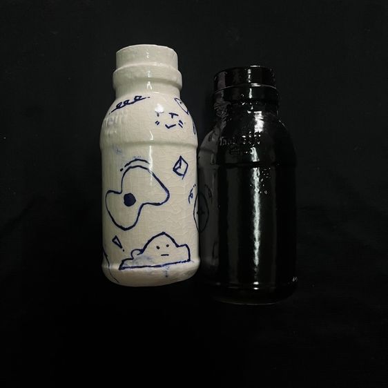 อื่นๆ แจกันเล็ก หรือขวดเซรามิก งาน handmade ( ส่งฟรี )