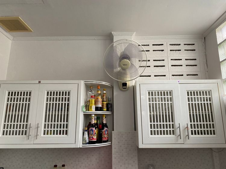 บ้านเดี่ยวหมู่บ้านปรีชาสาย 4 หลังมุม 59 ตร.วา สวยถูก