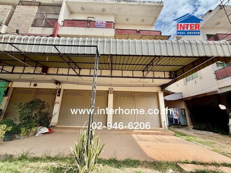 ทาวน์โฮม 3 ชั้น 152.7 ตร.ว. ทาวน์โฮม ใกล้ศูนย์บริการสาธารณะสุขเทศบาลเมืองชัยภูมิ ถนนมิตรภาพ ถนนหมายเลข2051 เมืองชัยภูมิ ชัยภูมิ