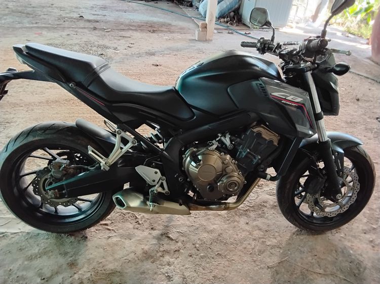 CB650F 2018 Honda cb650 ปี 18 ไมล์น้อย หาคนเอาไปดูแล