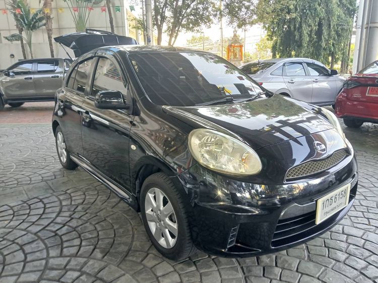 รถ Nissan March 1.2 VL Sport Version สี ดำ