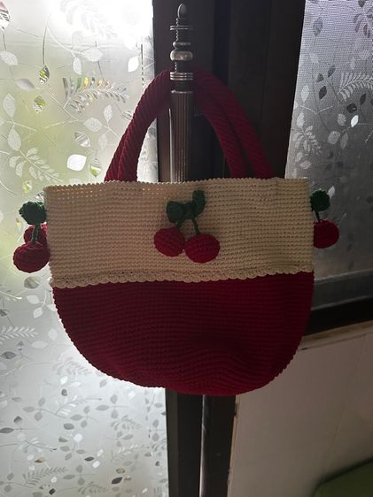 กระเป๋าไหมพรม 