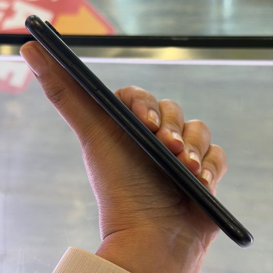 iPhone Xr 128GB สีดำ เครื่องศูนย์ โมเดลTH สภาพสวยมากๆ 🥰🥰 รูปที่ 4