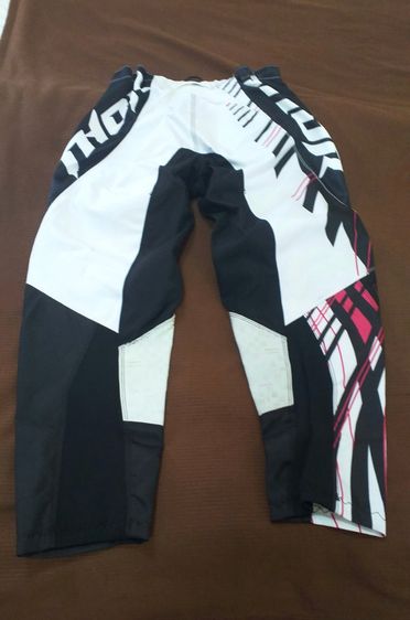 เซ็ตเสื้อแขนขาวและกางเกงการ์ด Thor ของแท้ รูปที่ 9