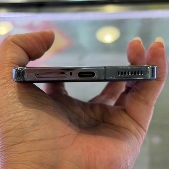 IQOO 12 5G สีดำ(Alpha) เครื่องศูนย์ สภาพสวยมาก จอ6.78นิ้ว แรม16รอม512 Snap8 Gen3 กล้อง64ล้าน(3ตัว)🔥🔥 รูปที่ 5