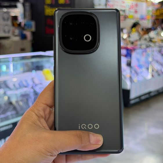 IQOO Neo10 5G 512GB สีดำ เครื่องศูนย์ สภาพสวยมาก จอ6.78นิ้ว แรม16รอม512 Snap8s Gen4 กล้อง50ล้าน(2ตัว) ประกันศูนย์ยาวๆ🔥🔥 รูปที่ 2