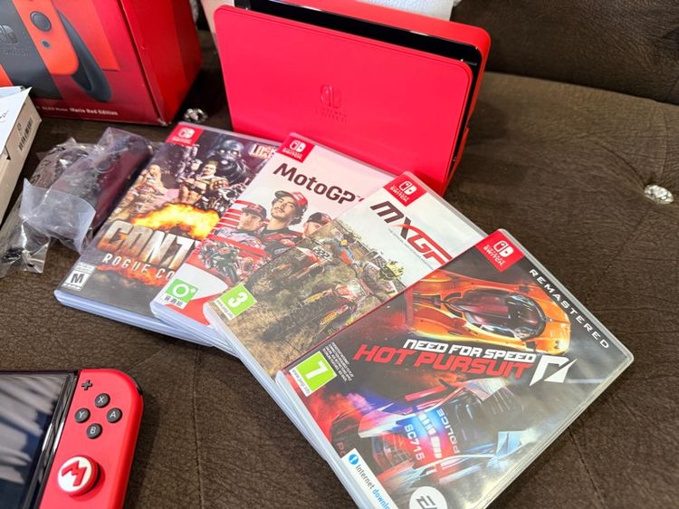 Nintendo Switch OLED Mario Red Edition  รูปที่ 8