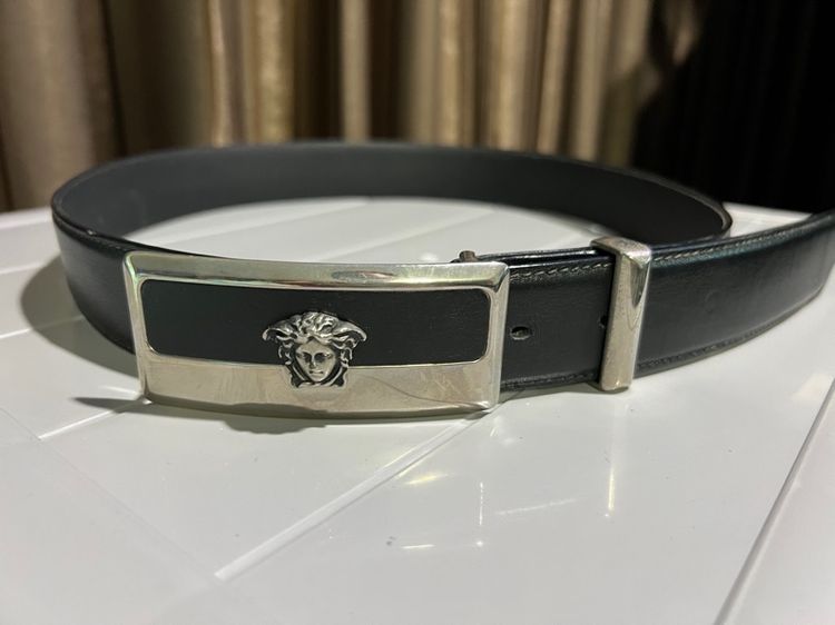 เข็มขัดหนัง VERSACE