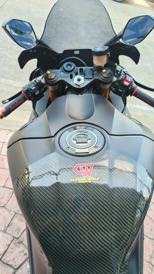 Yamaha YZF-R1 สีดำ รูปที่ 2