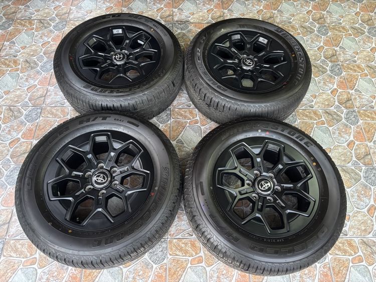 ล้อ Toyota travo 2026 Bridgestone Dueler h-t 684 ll 265-60-18 y4225(ป้ายแดง)