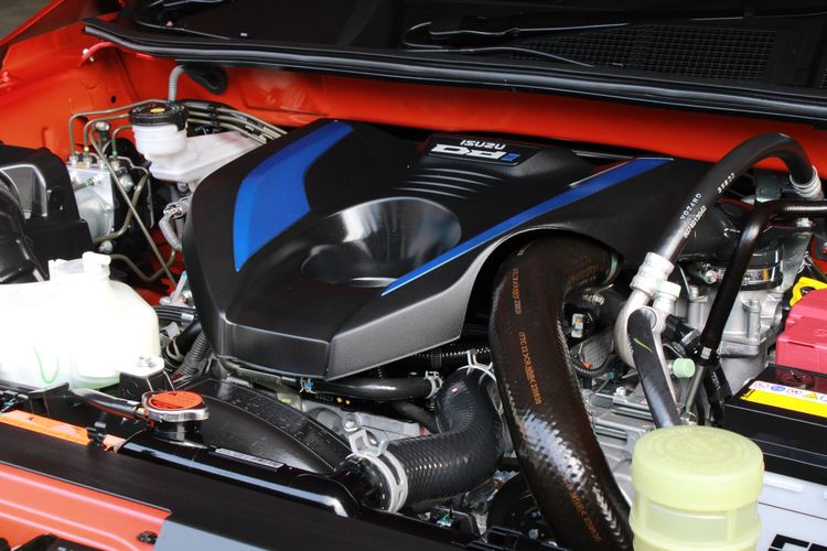 Isuzu D-MAX 2024 3.0 Vcross M 4WD Pickup ดีเซล ไม่ติดแก๊ส เกียร์อัตโนมัติ ส้ม รูปที่ 4