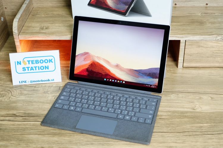 Microsoft Surface Pro 7 ทัสกรีน ถอดจอได้ คีย์บอร์ดไฟ i5-1035G4 Ram8 SSD128 สเปคทำงานทั่วไป เหมาะแก่การพกพา ขายเพียง 10,990.- รูปที่ 3