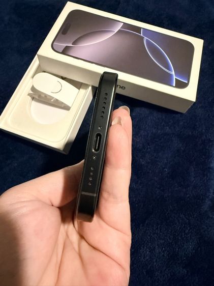 iPhone 16 Pro max 512 สีดำ (ราคาคุยกันได้) ฟลิ์มยังไม่ถอด แต่ไม่มีรอยอะไร นัดรับได้ รูปที่ 5