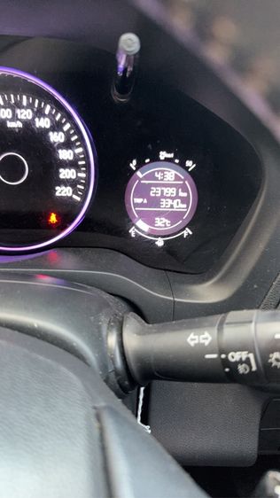 รถ Honda HR-V 1.8 E สี เทา