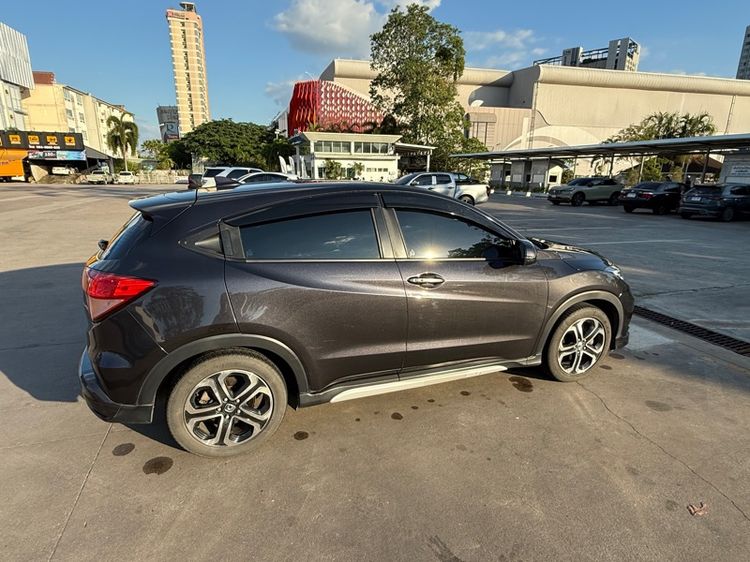 Honda HR-V 2016 1.8 E เบนซิน เกียร์อัตโนมัติ เทา รูปที่ 3