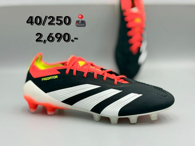 รองเท้าฟุตบอล Adidas Predator Elite AG