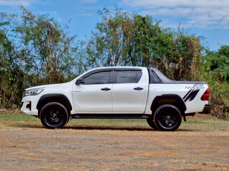 Toyota Hilux Revo 2019 Double Cab Prerunner 2x4 2.4 Rocco Pickup ดีเซล ไม่ติดแก๊ส เกียร์ธรรมดา ขาว รูปที่ 3
